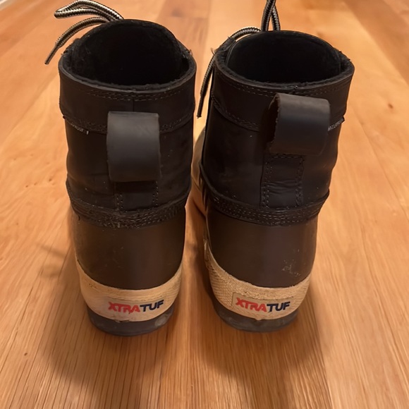 Women’s Xtratuf Boots - Picture 2 of 8